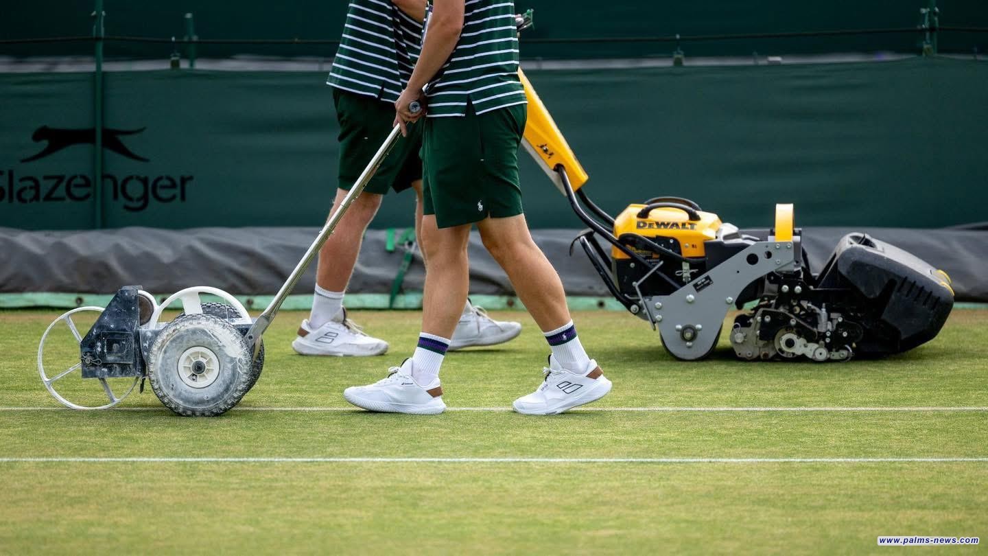 وضع اللمسات الأخيرة لملاعب ويمبلدون قبل ساعات على انطلاق نهائي الرجال.